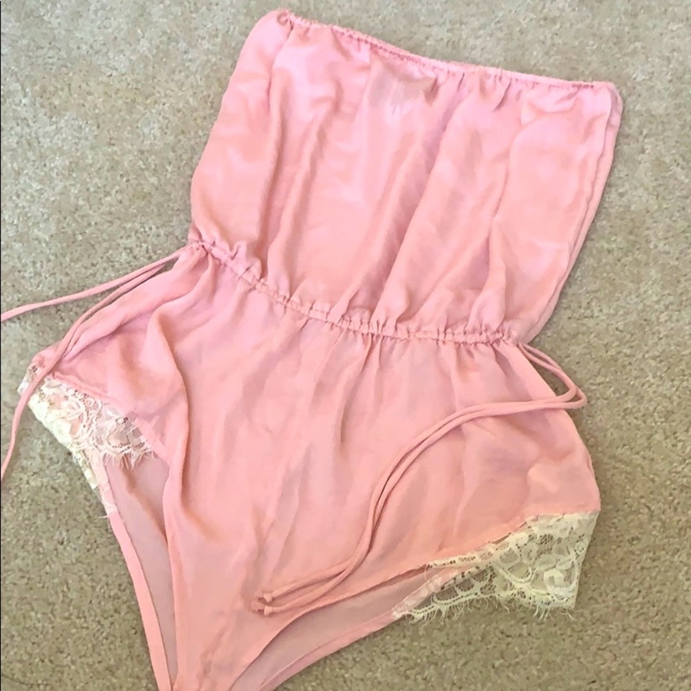NEW! — FREE PEOPLE PINK LACE PAJAMAS